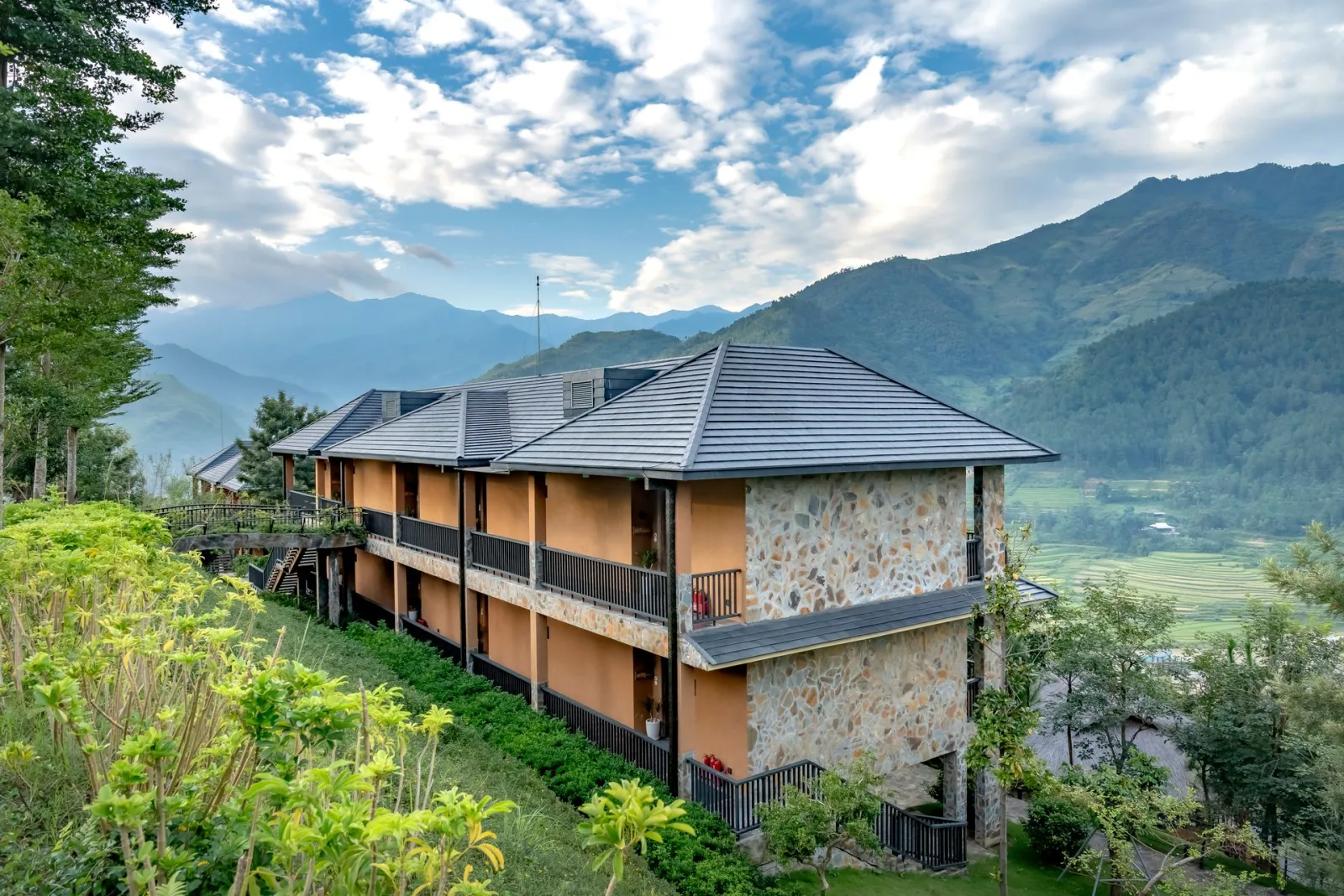 Dugtu Panchachuli Base Stay