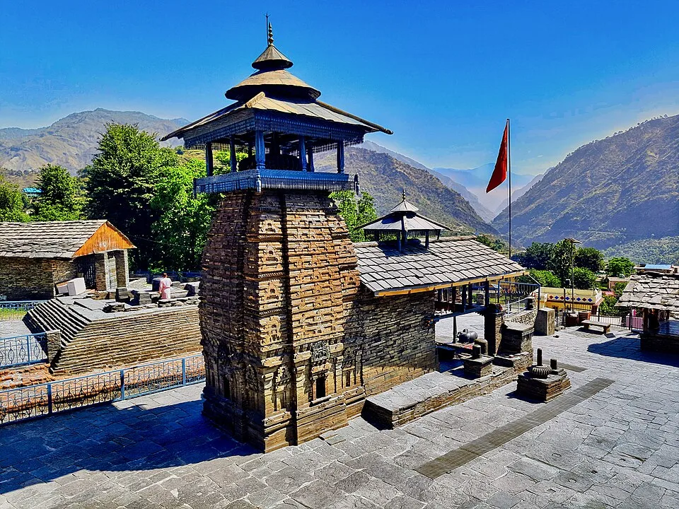 Lakhamandal Temple